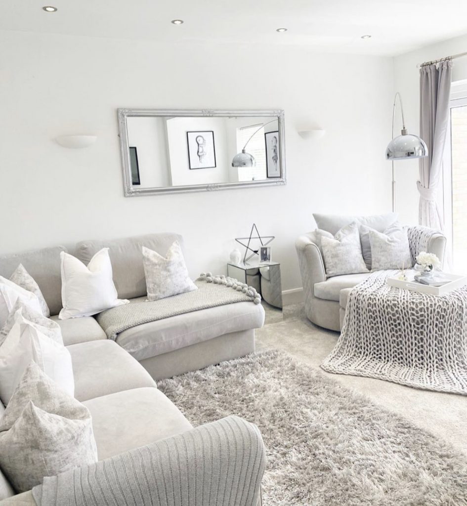 A complimentary colour scheme using grey and white.