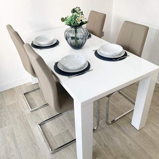 Unpack your dining set as soon as posable when moving house. You'll need it for the celebratory takeaway! 