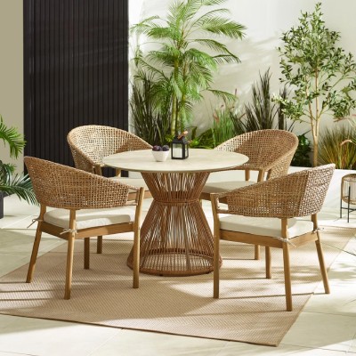 Garden Dining