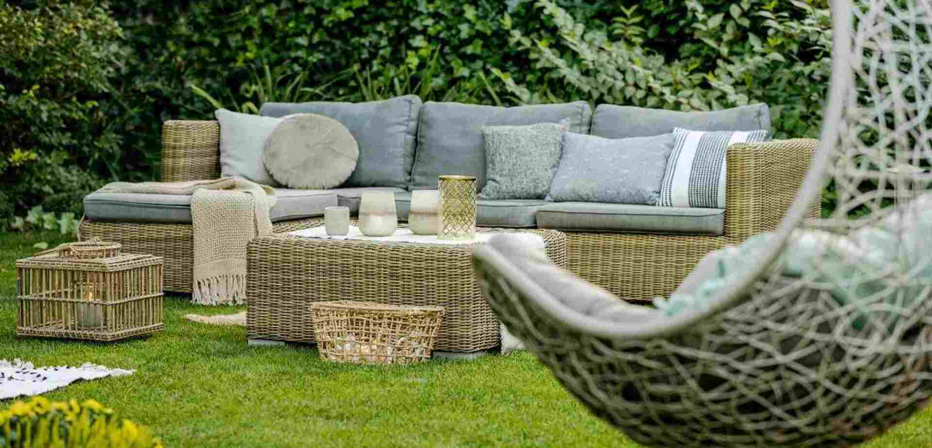 how to select garden furniture based on aesthetic trend blog image link