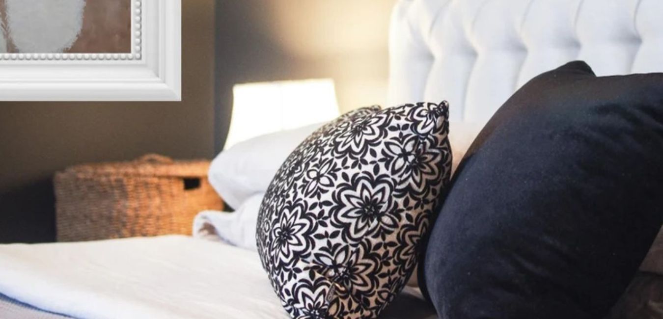 small bedroom storage ideas blog image link